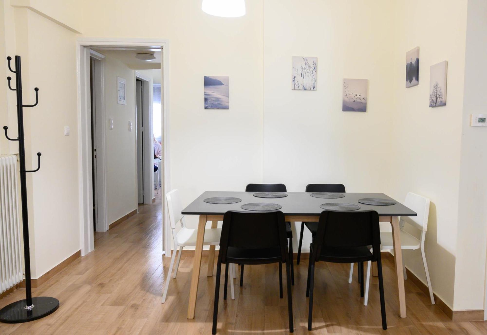 Stella's Minimal Trikala (Thessaly)